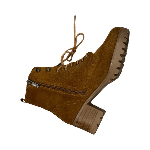 Anne Klein Abbott Combat Boot - leather - lug soles - size 7.5 - Picture 2 of 9